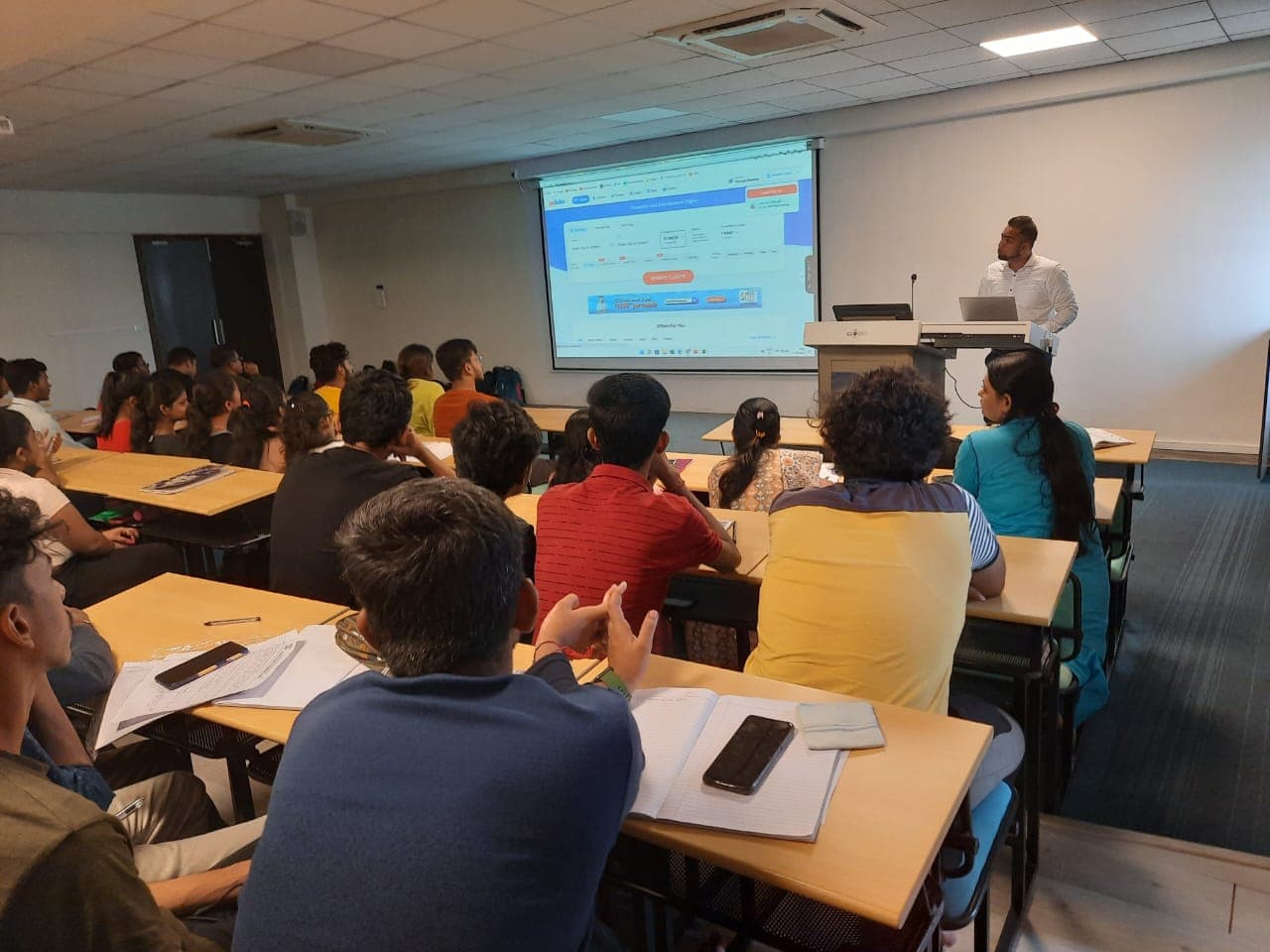 Engineering Day: Guiding the Next Generation of Engineers with Insights into the IT World – Cinute Digital Pvt. Ltd
